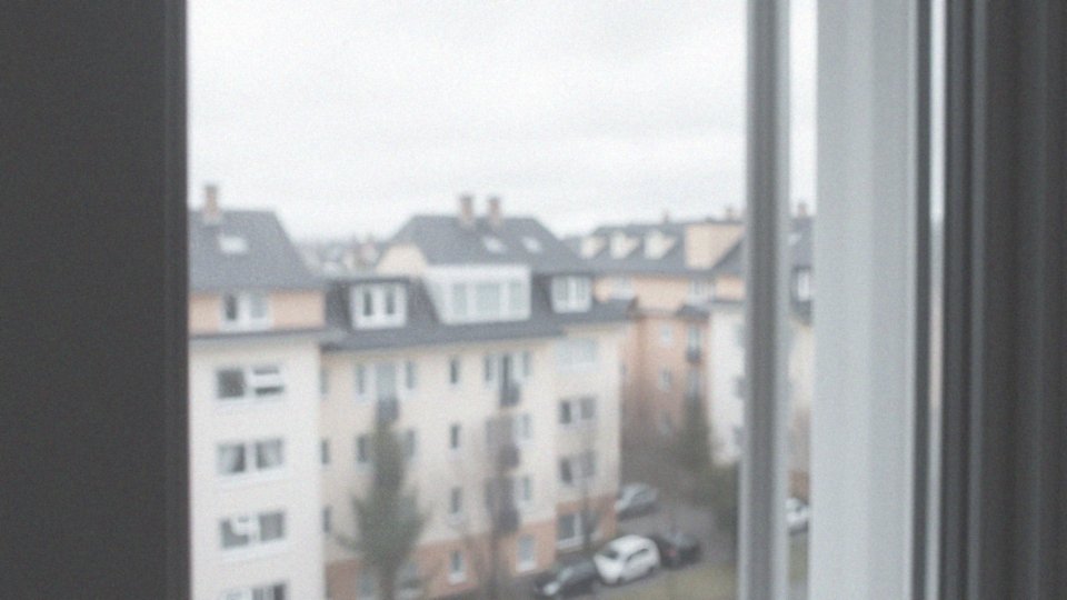 Jakie są zalety stosowania folii akustycznej PVB?